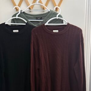 Bundle on 3 Casual Dockers Brand sweaters- Black - Green and Burgundy-